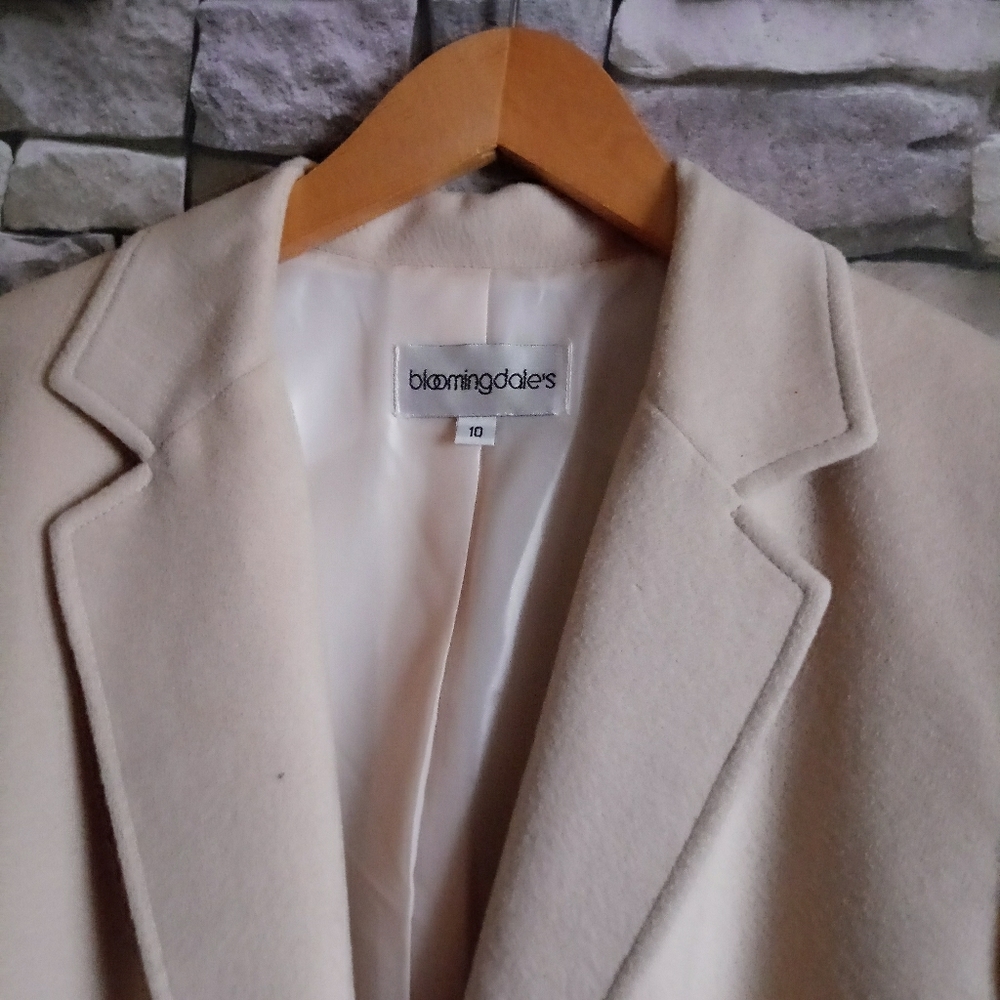 Bloomingdale's 100% Cashmere Blazer